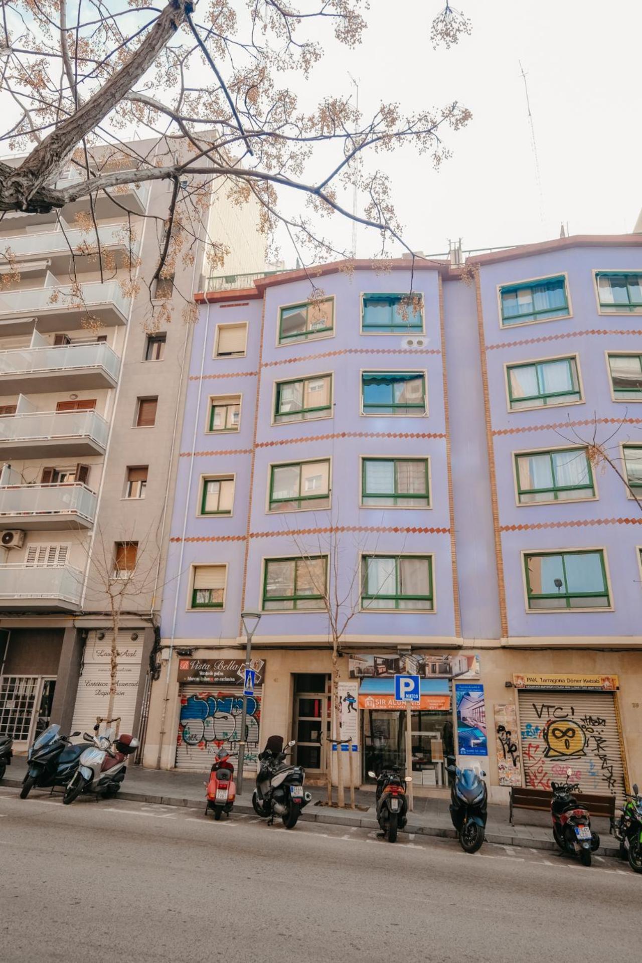 Apartamento Centrico Tarragona Bagian luar foto